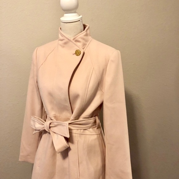 Coat - Picture 5 of 6